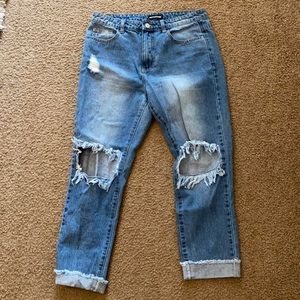 Pretty Little Thing boyfriend jeans